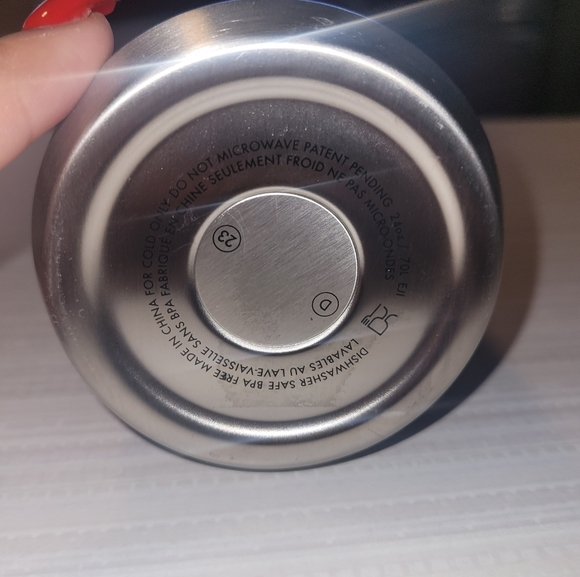 Nike RechargeStainless Steel Straw Bottle (24 oz) - Picture 7 of 9